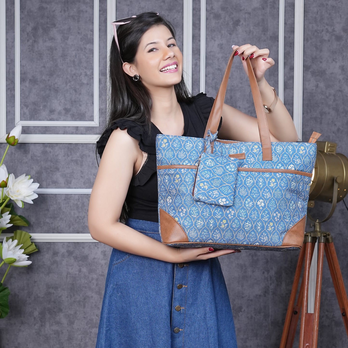 Blue Flowers - Office Tote Bag with Mini Pouch