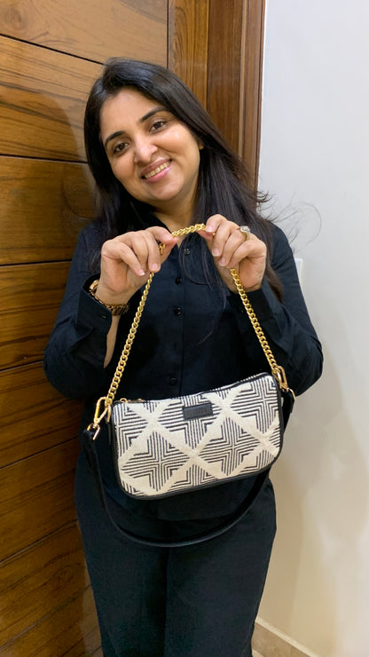 Artisan Baguette - Duo Tone - Everyday Shoulder Bag