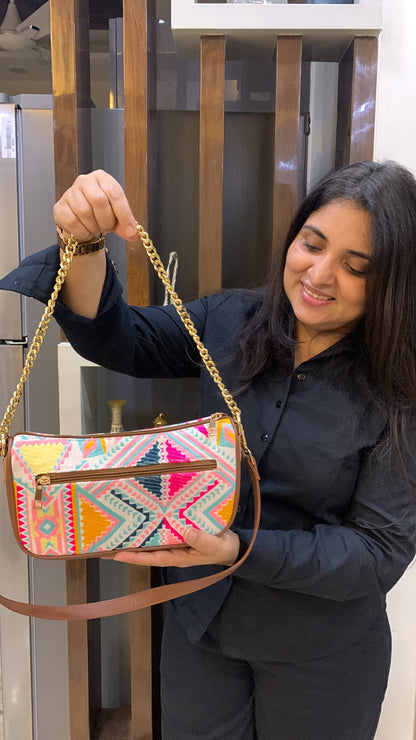 Artisan Baguette - Pink Trivia - Everyday Shoulder Bag