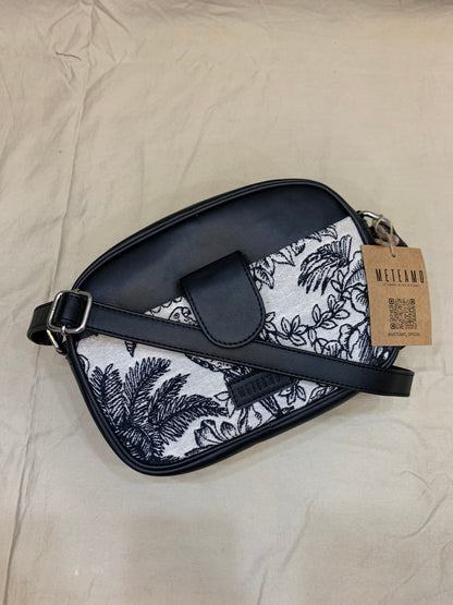 Sling Bag - Vufia