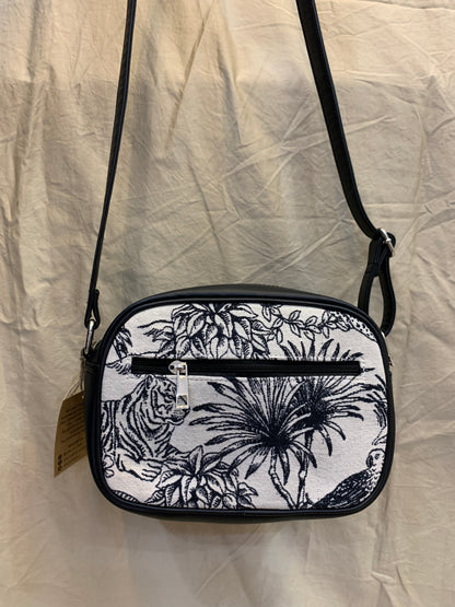 Sling Bag - Vufia