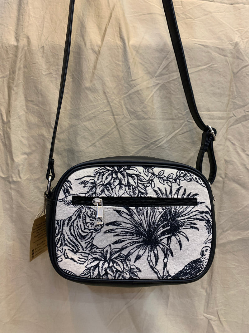 Sling Bag - Vufia