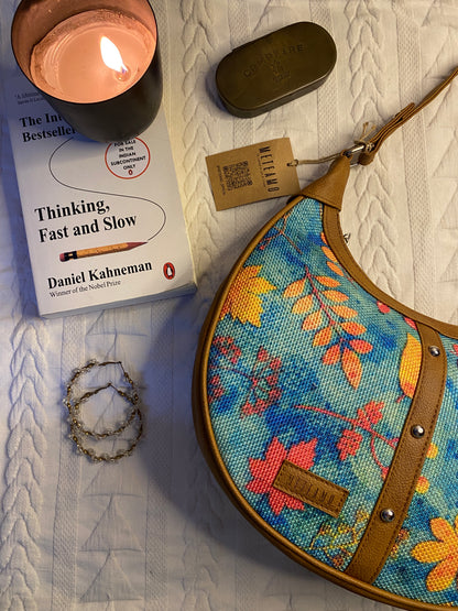 Imprint Baguette - Golden Leaves - Hobo Shoulder Bag